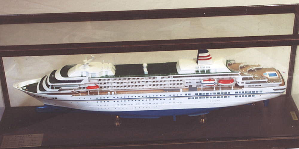 飛鳥Ⅰ（郵船クルーズ） 350分の1